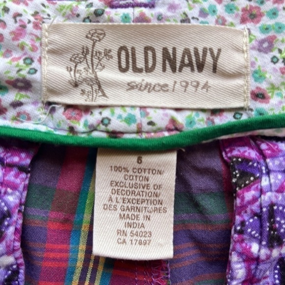 Old Navy Shorts - Picture 5 of 6